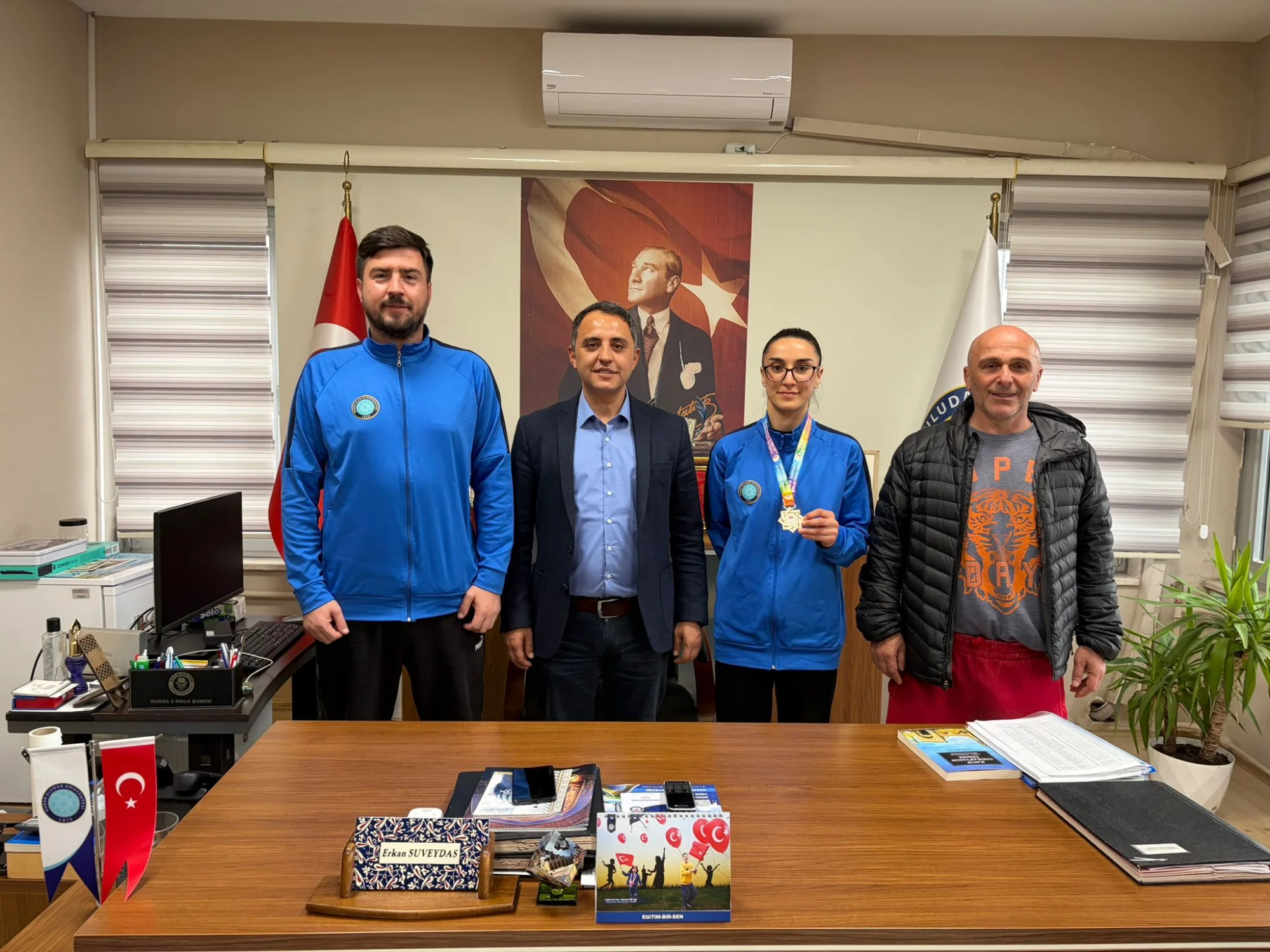 Uludağ Üniversitesi öğrencisi taekwondo Türkiye şampiyonu Uludağ Üniversitesi öğrencisi taekwondo Türkiye şampiyonu