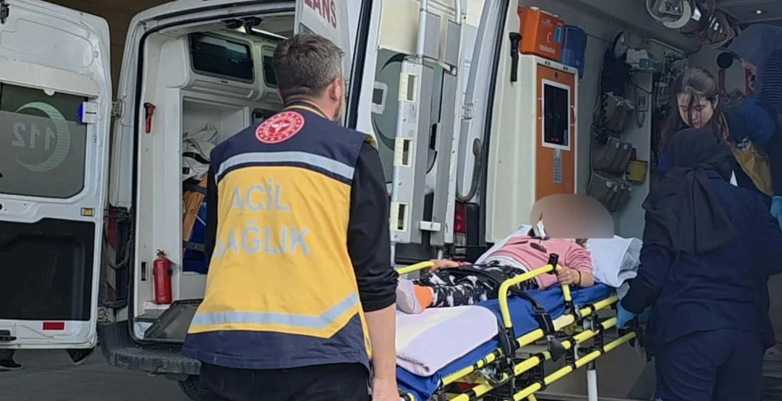 İnegöl’de balkonda oynayan çocuğun üstüne mermer düştü