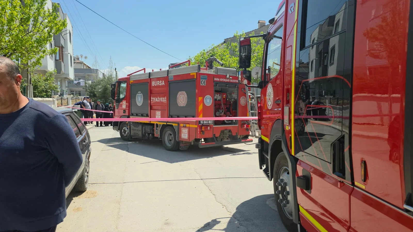 İnegöl'de korkutan yangın! 2 kişi dumandan etkilendi
