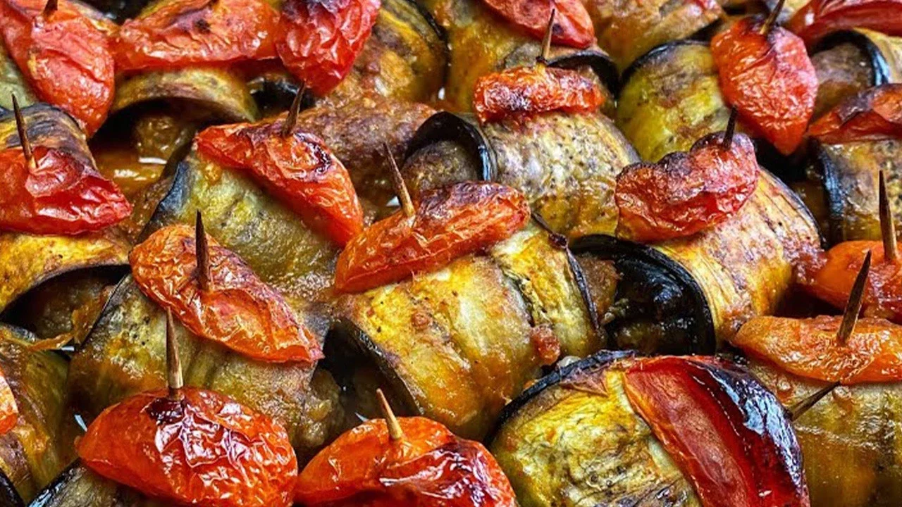 Gelinim Mutfakta patlıcanlı sarma kebap tarifi ayrıntıları