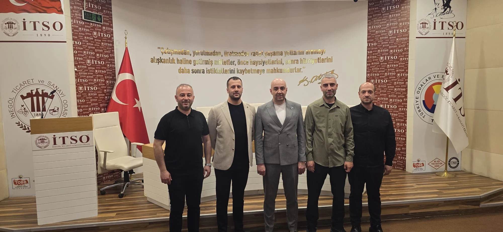 İnegöl Kuyumcular Derneği başkanlığına Emre Yolaçan seçildi