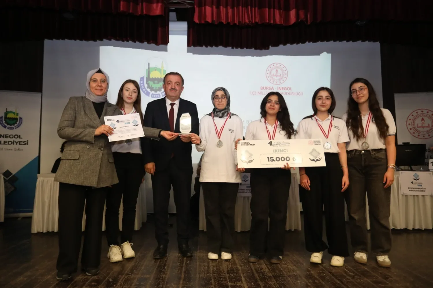 “İnegöl’ü Tanıyorum” Yarışmasının Şampiyonu Belli Oldu