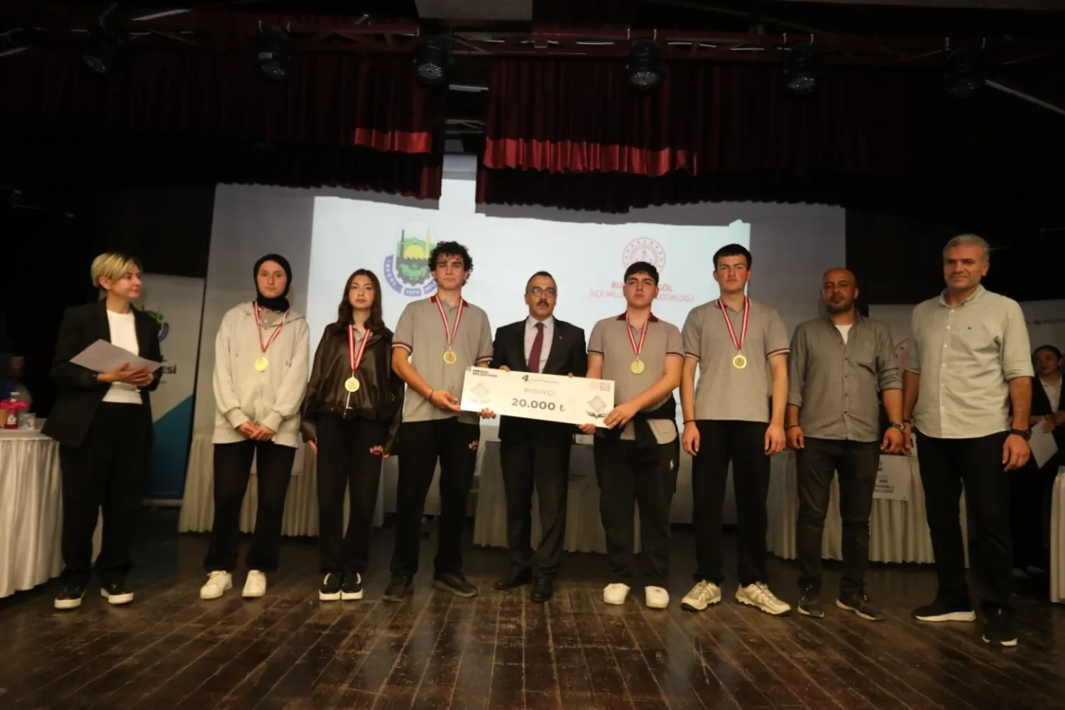 “İnegöl’ü Tanıyorum” Yarışmasının Şampiyonu Belli Oldu