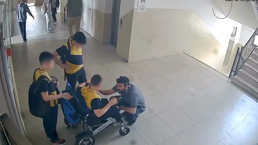 İnegöl'de öğretmenden alkışlanacak davranış