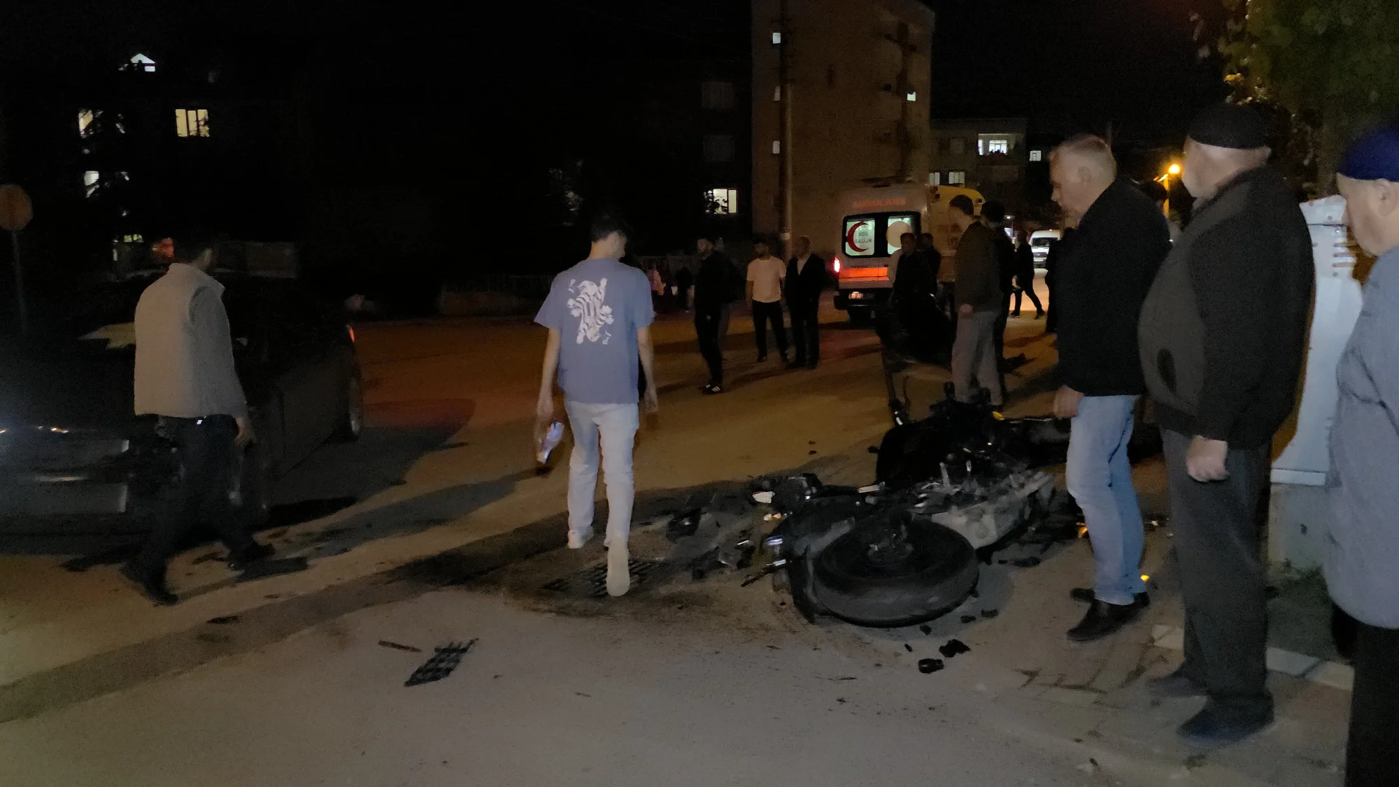 İnegöl'de motosiklet sürücüsü kazada ağır yaralandı
