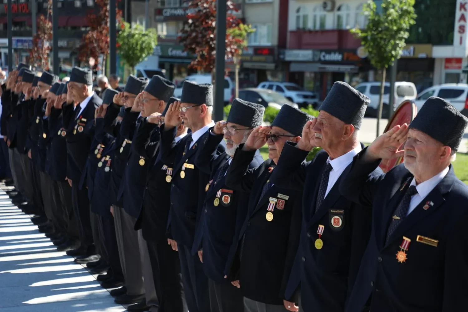 19 Mayıs İnegöl’de coşkuyla kutlandı
