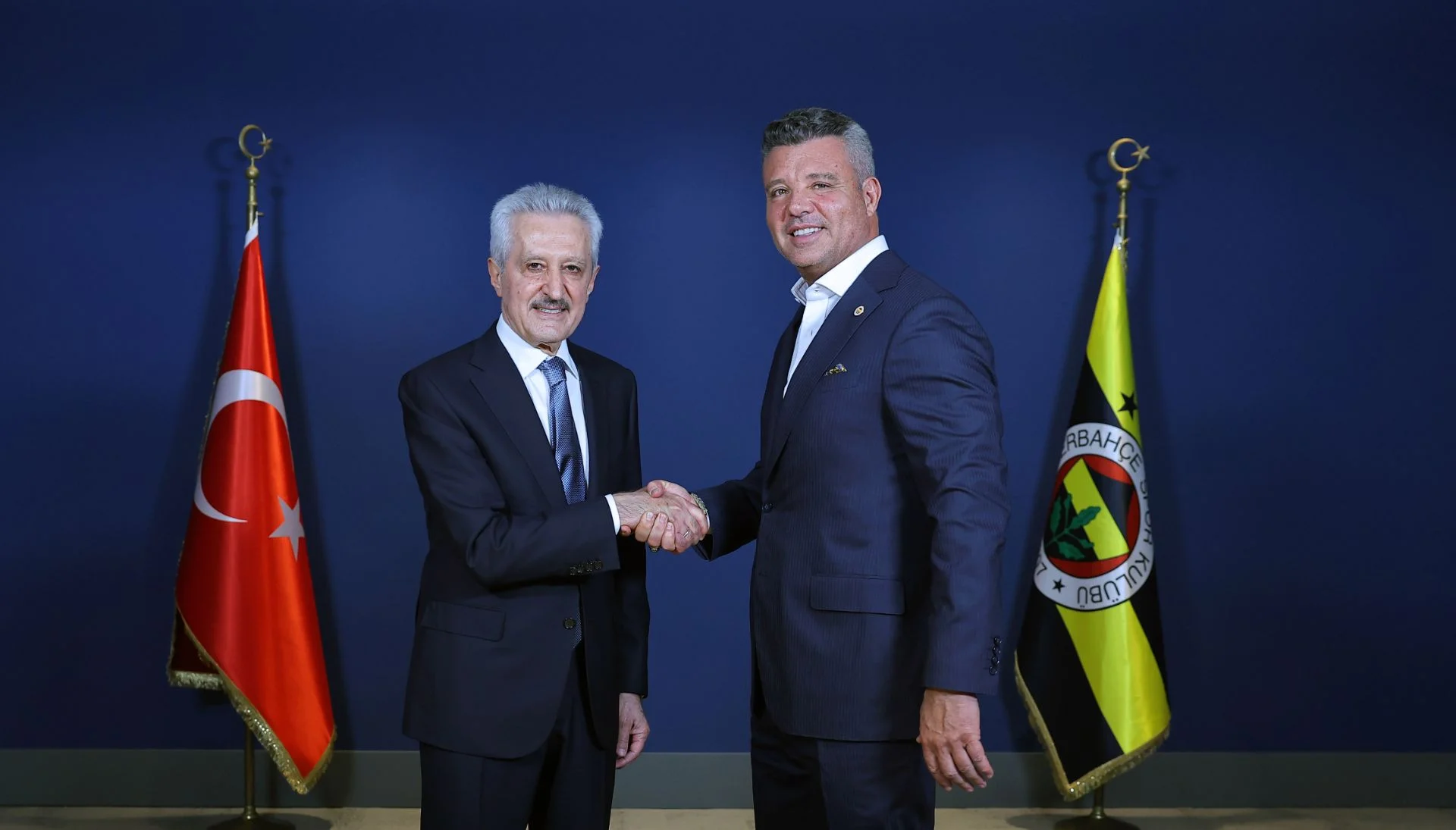 Fenerbahçe’nin Forma Yanı Sponsoru Belli Oldu