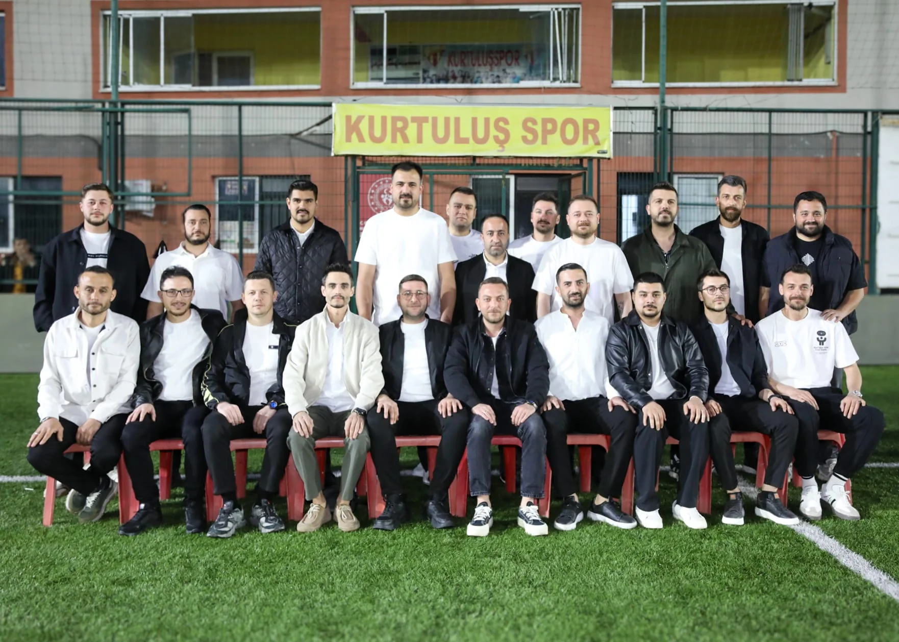 Kurtuluşspor’da olağanüstü kongrede başkanlığa Ufuk Şen seçildi