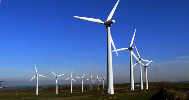 Rüzgar ve güneş enerjisi küresel elektrik üretiminde gazı geçti