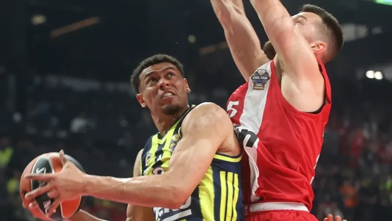 Olympiakos Fenerbahçe Beko maç özeti