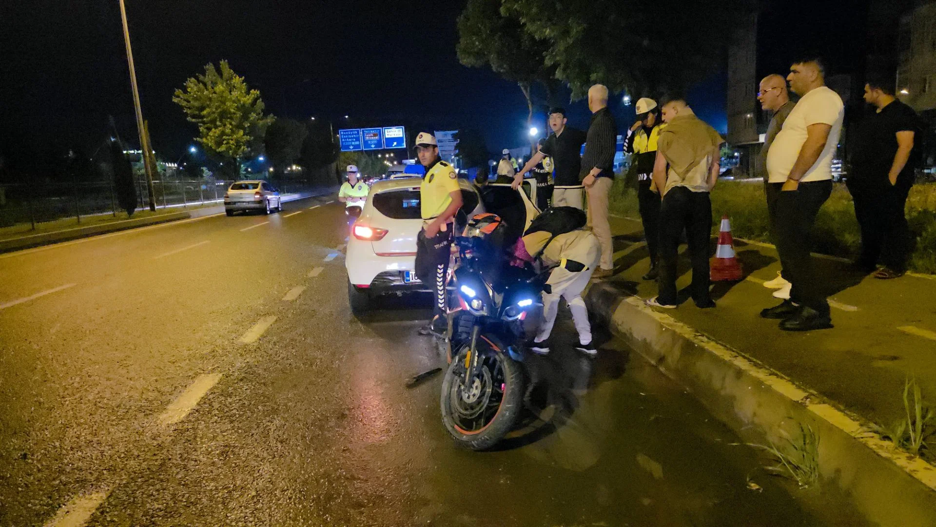 İnegöl'de motosiklet kazası: Bir kişi yaralandı