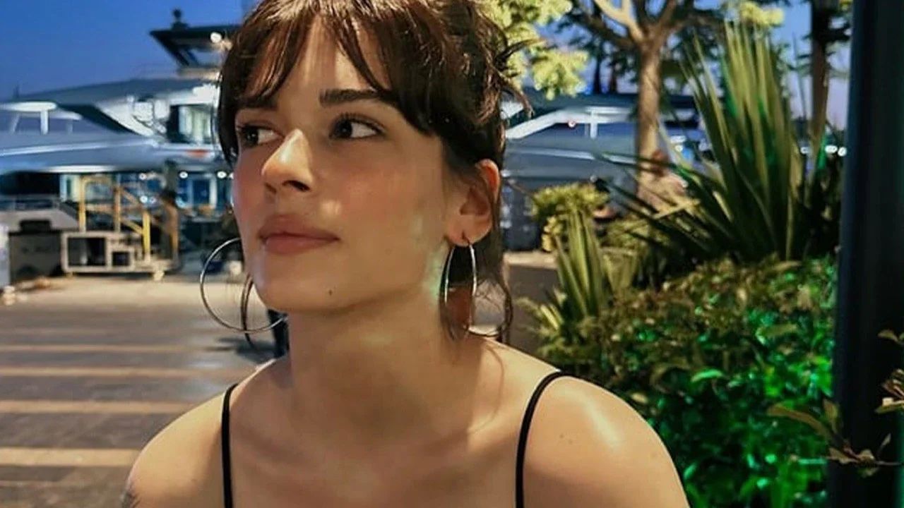 Daha 17 dizisinde Deniz karakterini canlandıran Helin Elveren kimdir?