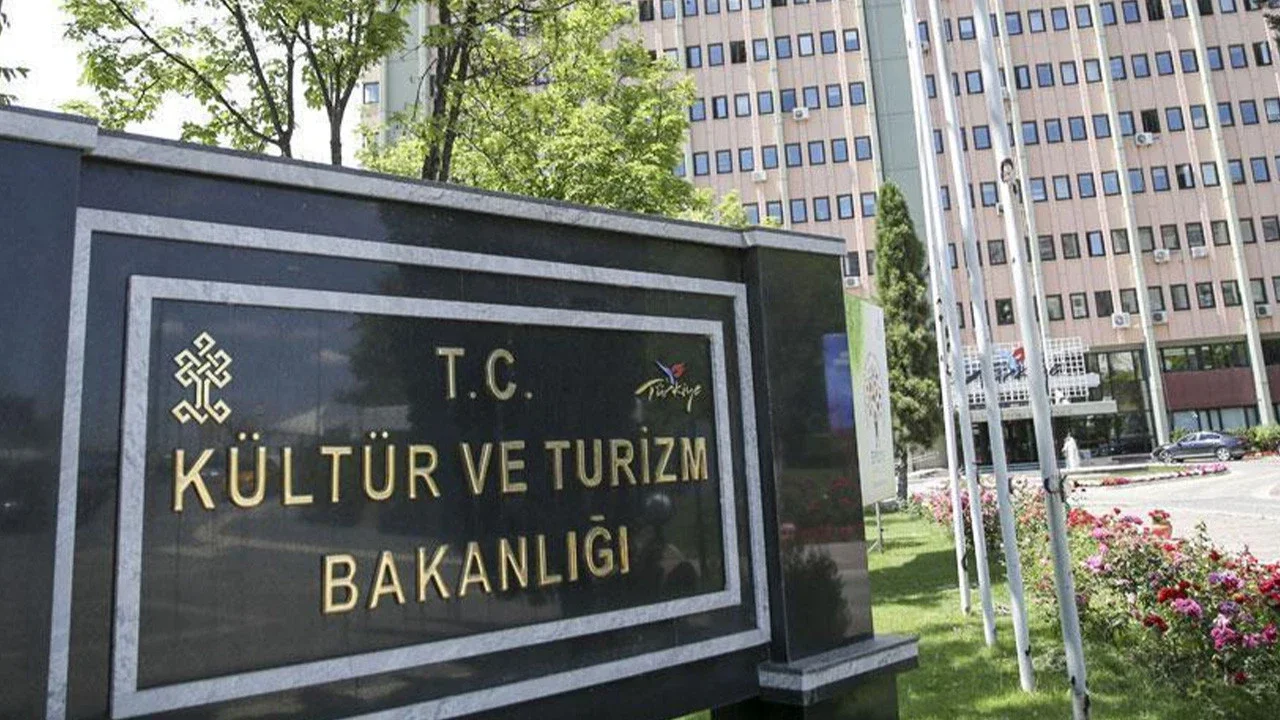 Kültür ve Turizm Bakanlığı’na 569 personel alınacak: Başvuru e-Devlet’ten