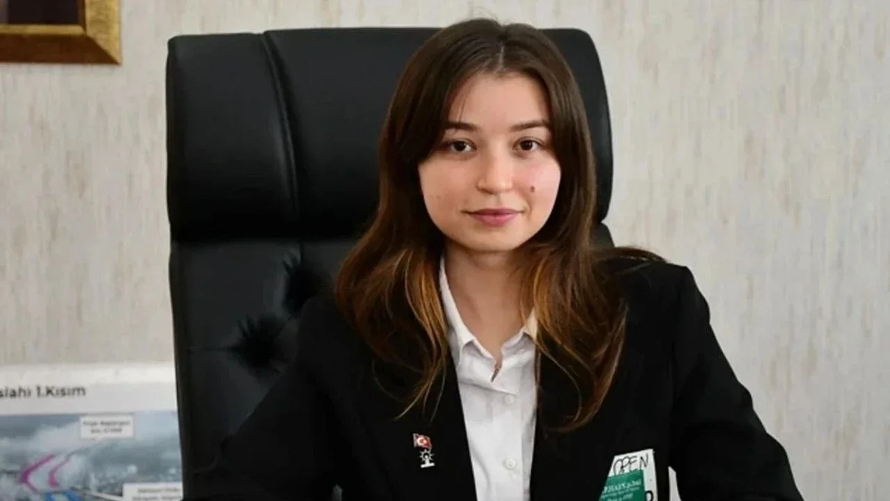 AK Parti eski meclis üyesi Rümeysa Eker kimdir, kaç yaşında, nereli, neden istifa etti?