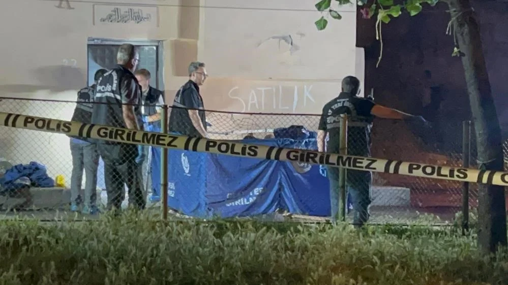 Bursa'da kanlı pusu! Eniştesini ve kız kardeşini kurşun yağmuruna tuttu
