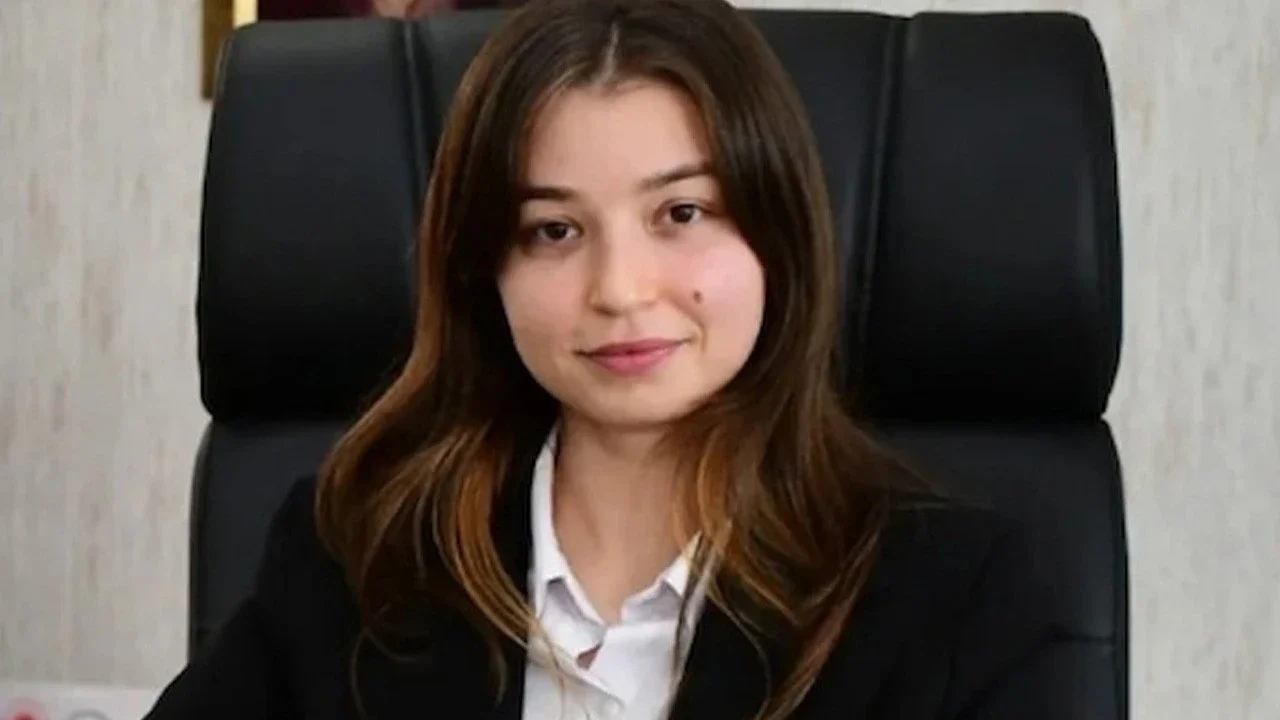 Terme Belediye Meclis Üyesi Rümeysa Eker kimdir? Neden İstifa etti?
