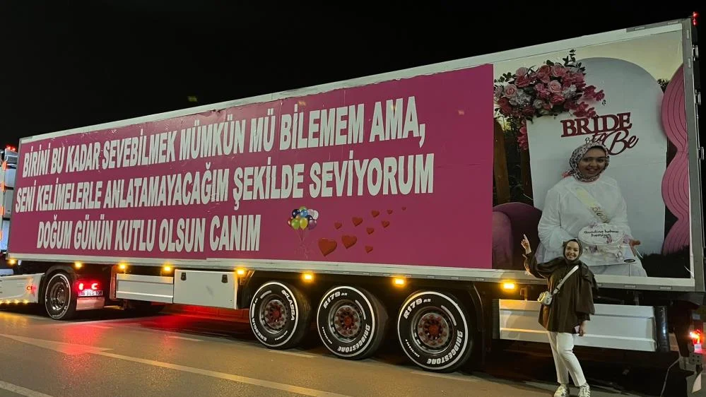 6 yıllık aşkı tır dorsesine taşıdı 6 yıllık aşkı tır dorsesine taşıdı