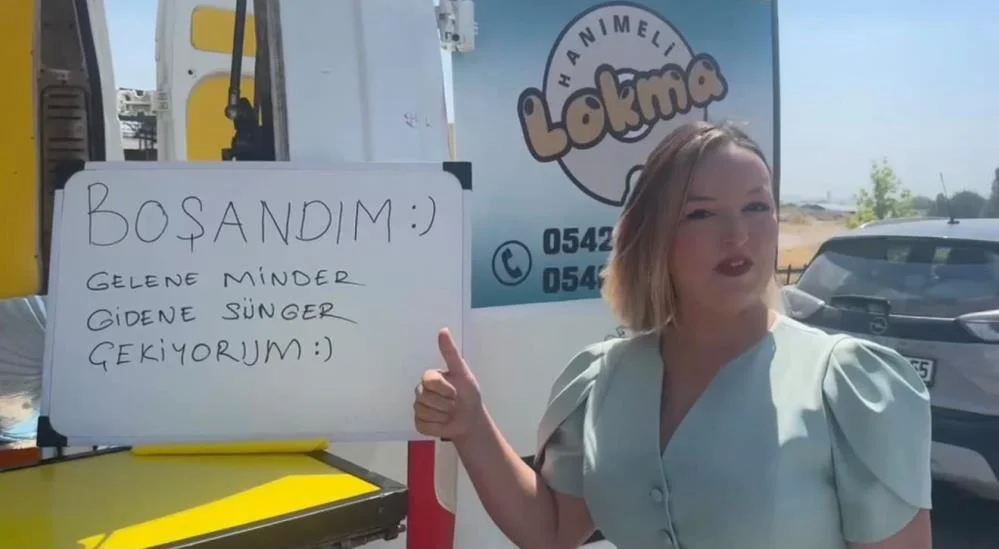5 Yıllık Boşanma Davası Bitti, Davul Zurnayla Kutladı