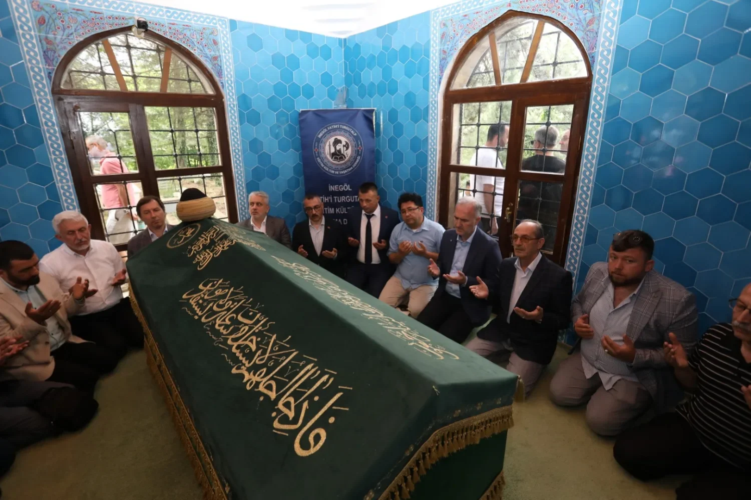 İnegöllüler İnegöl’ün Fatihi Turgut Alp için bir araya geldi