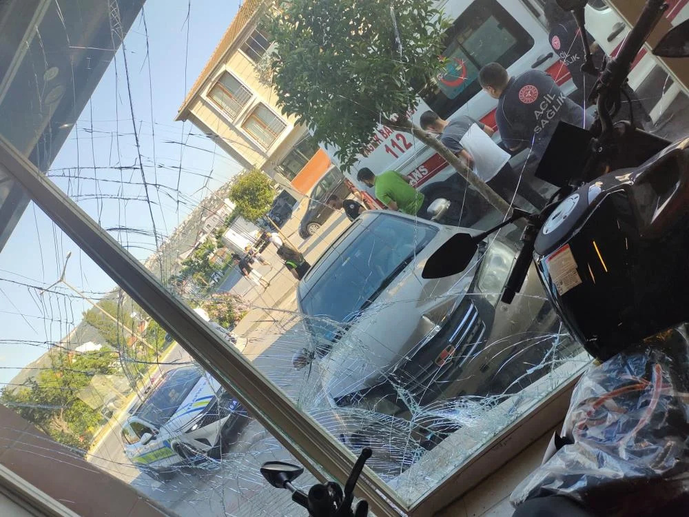 Akıl almaz kaza 2,3 milyon lira zarara uğrattı