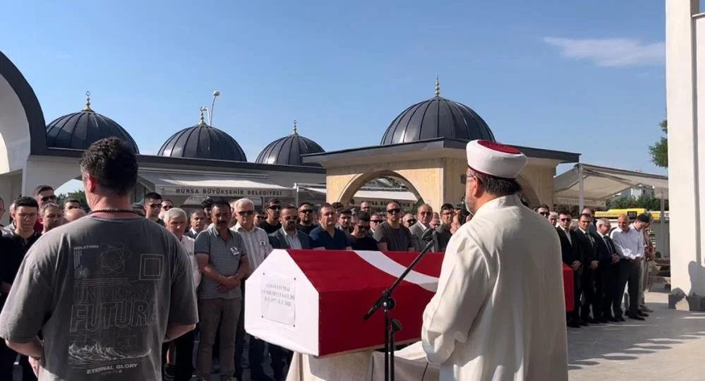 Bursa'da son yolculuğuna uğurlandı!