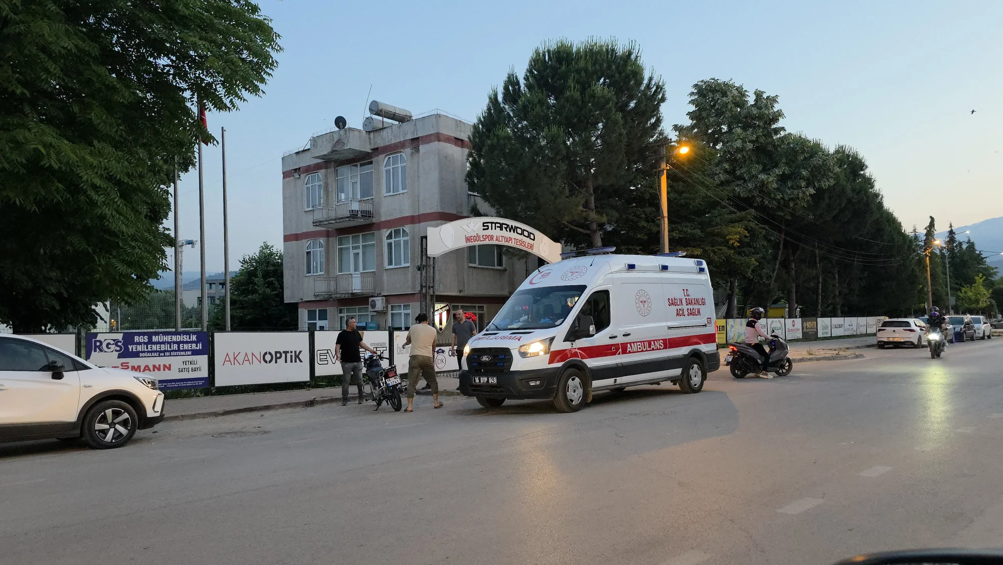 Motosiklet sürücüsü kazada yaralandı