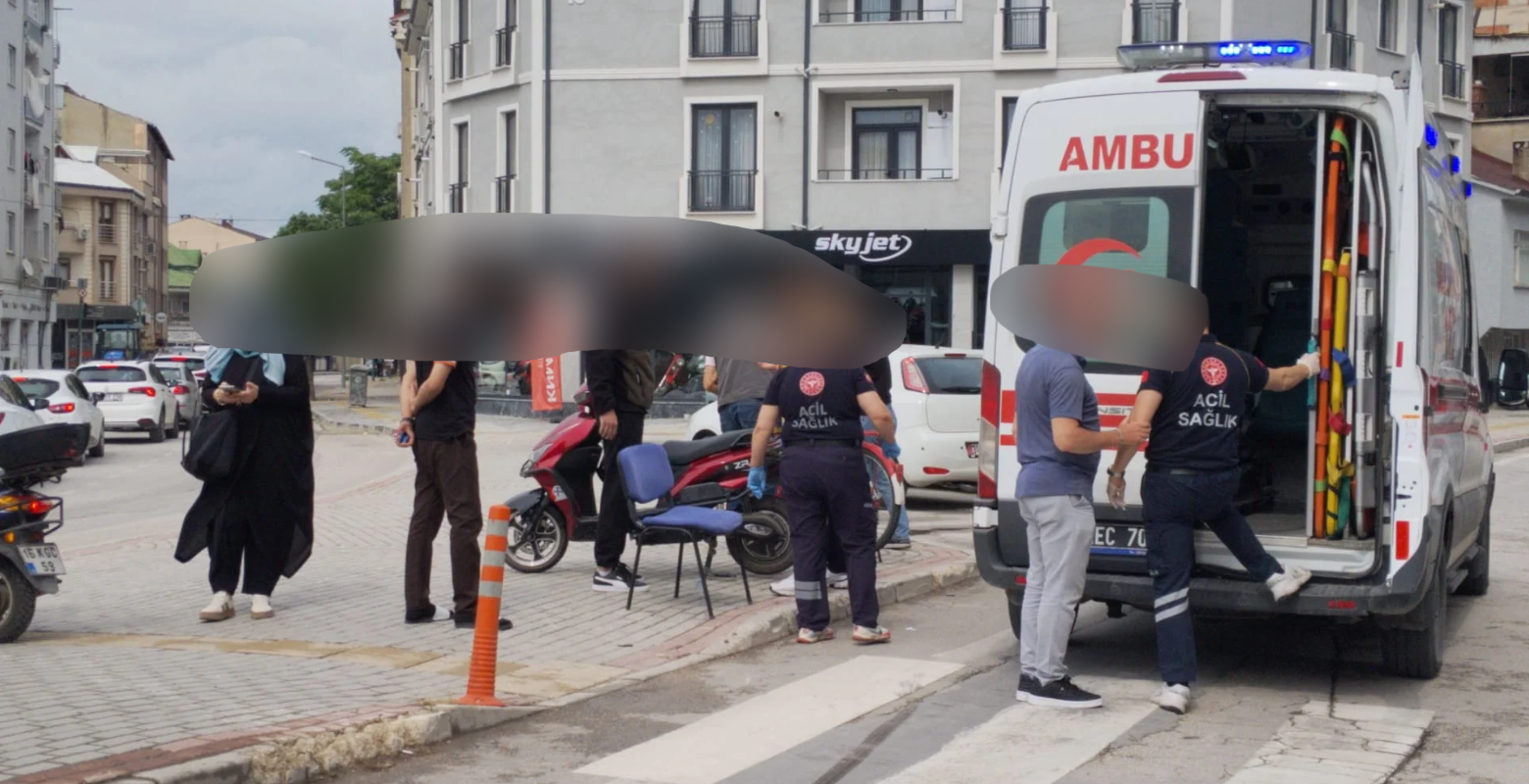 Park Yolu Caddesi’nde kaza! Yaralılar hastaneye kaldırıldı