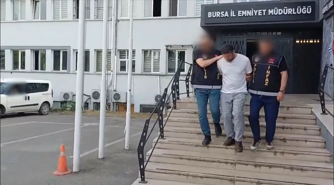 13 yıldır kırmızı bültenle aranan firari hükümlü Bursa’da yakalandı