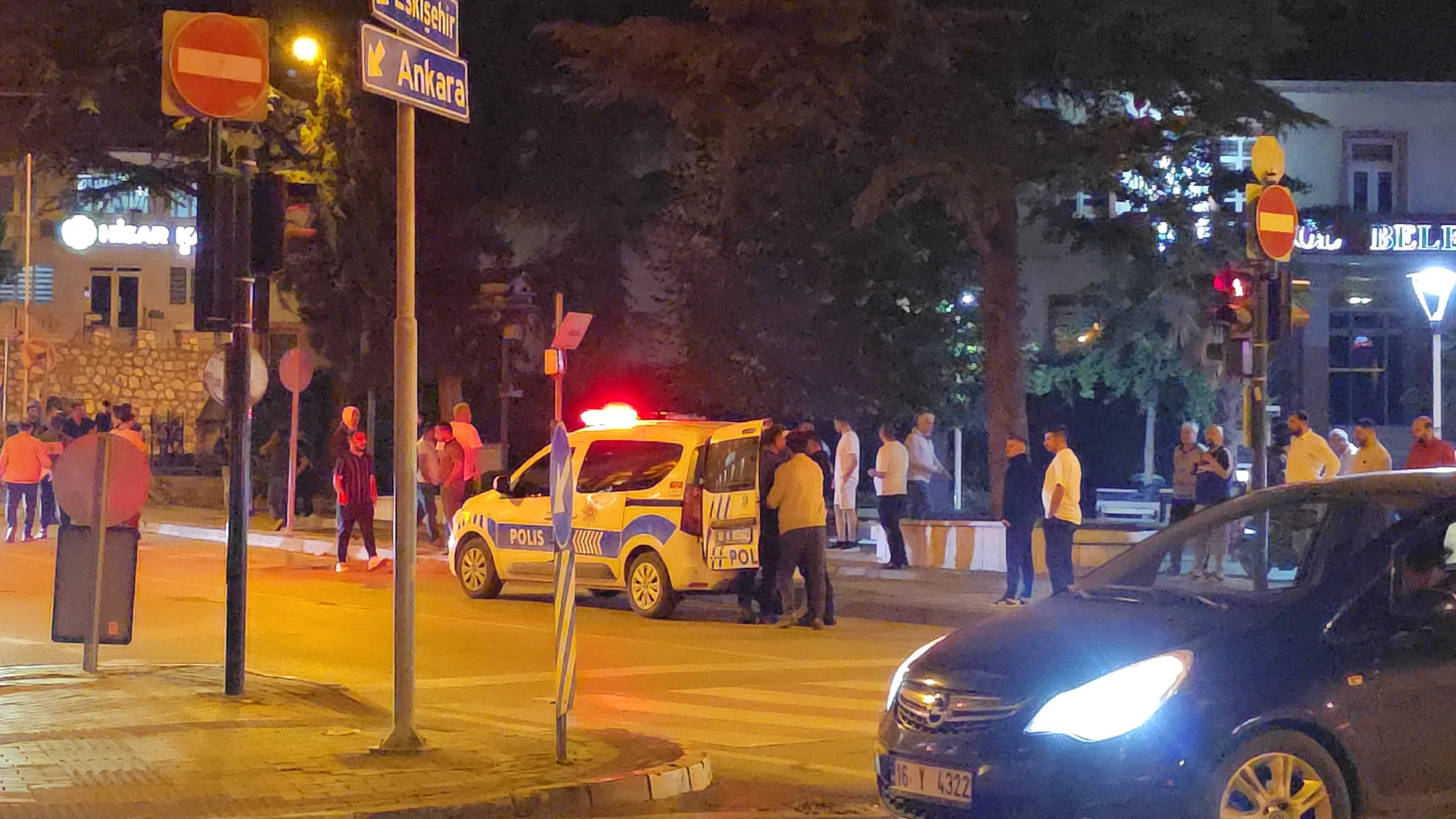 İnegöl'de gergin gece 5 kişi gözaltında