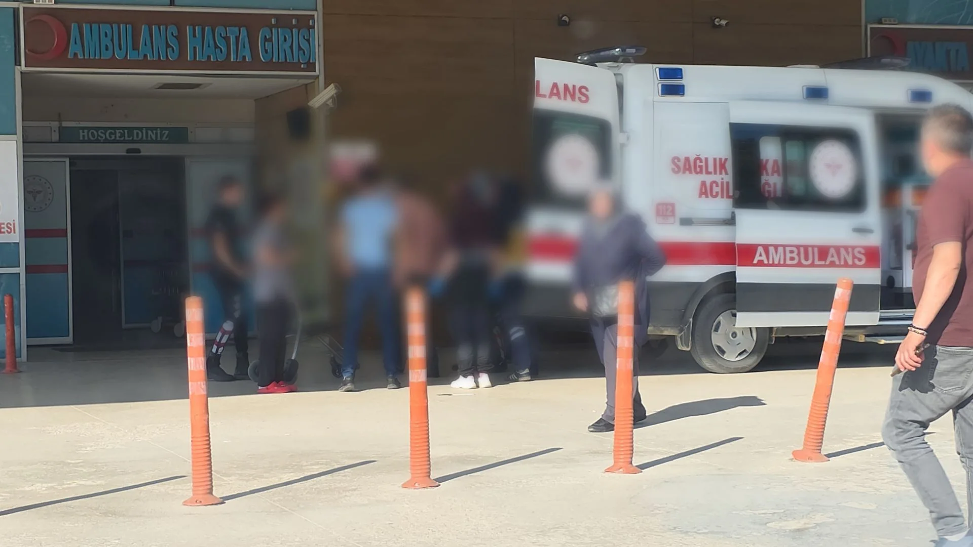 İnegöl'de park yeri tartışması kavgaya dönüştü: 2 yaralı
