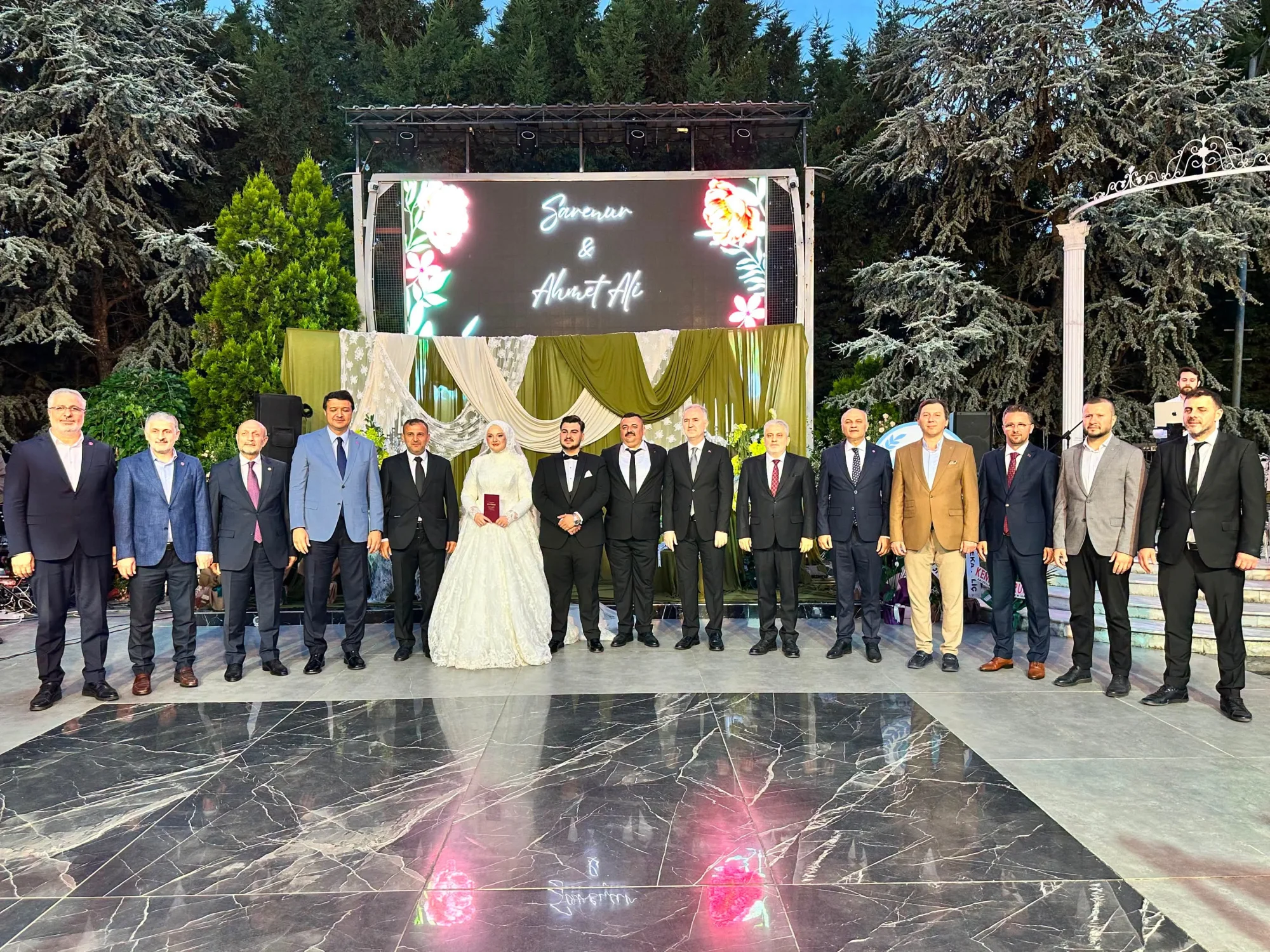 Mahmut Arıkan İnegöl’de Düğüne Katıldı