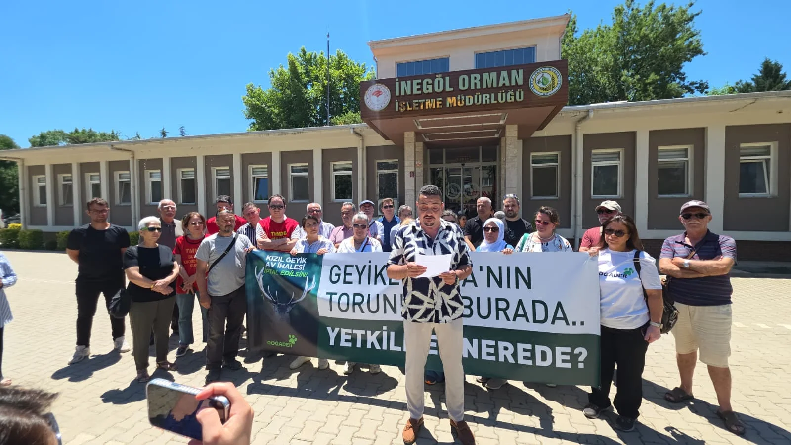 İnegöl'de Geyikli Baba’nın torunlarından ihaleye sert tepki