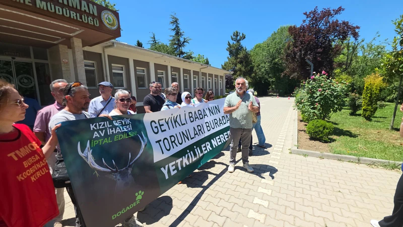 İnegöl'de Geyikli Baba’nın torunlarından ihaleye sert tepki