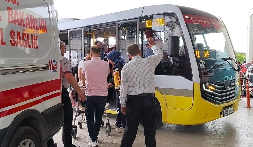 İnegöl'de otobüs şoförü güzergah değiştirdi yolcunun hayatı kurtuldu!