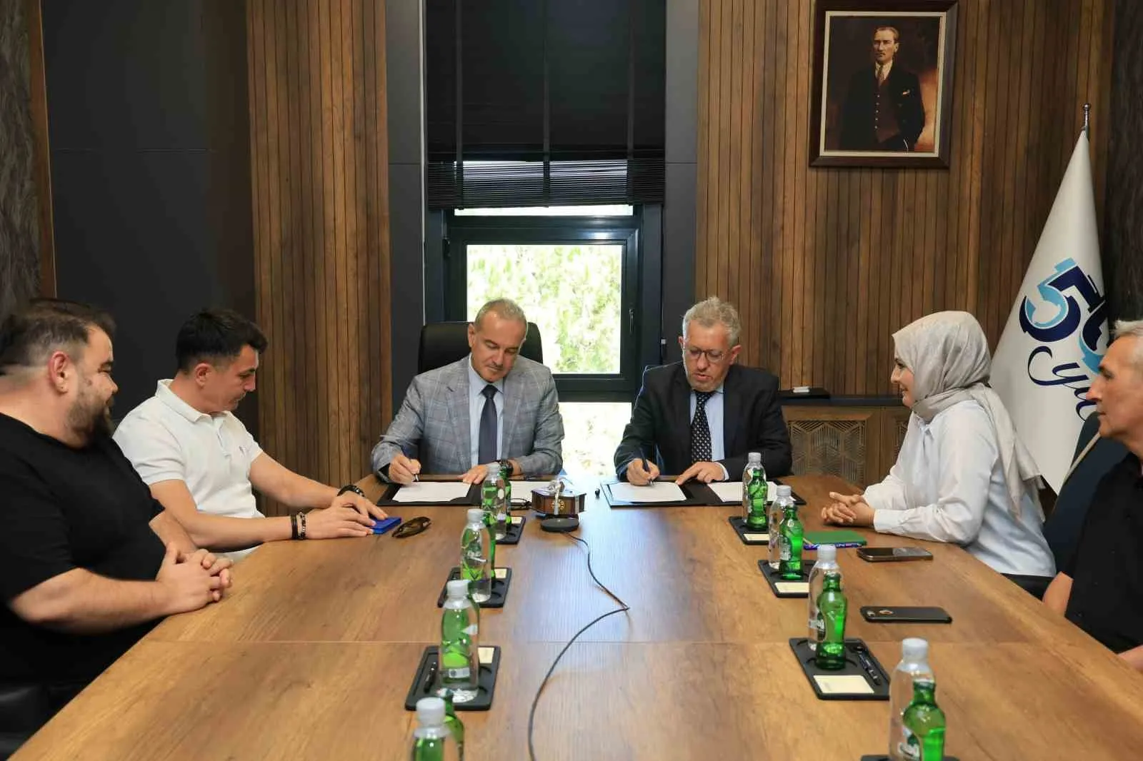 BUÜ’de "Atık piller işitme engellilere ses oluyor"