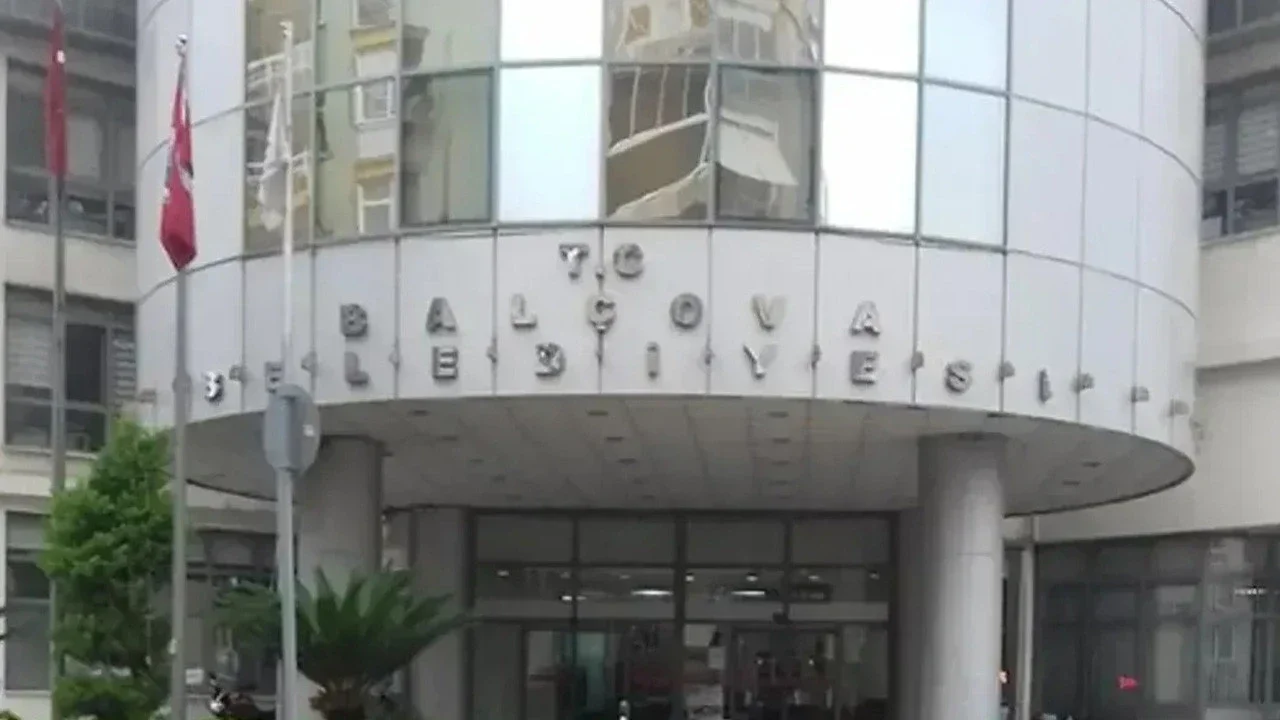 Balçova Belediyesi hangi partiye bağlı, başkanı kimdir?