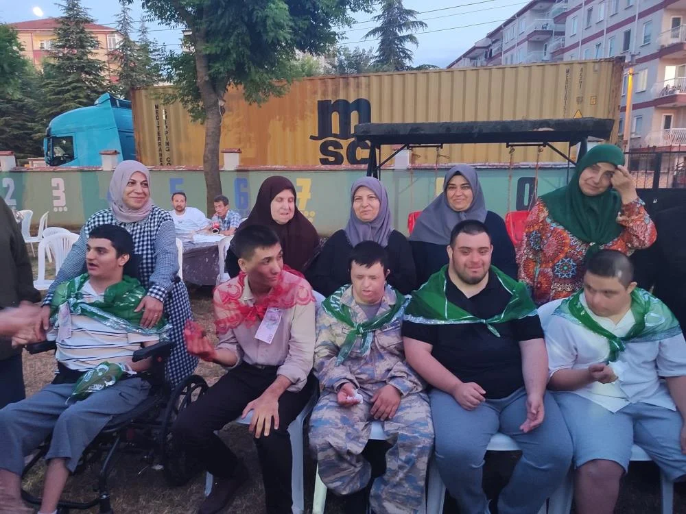 İnegöl'de babaannenin dileği jandarmanın da desteğiyle gerçek oldu