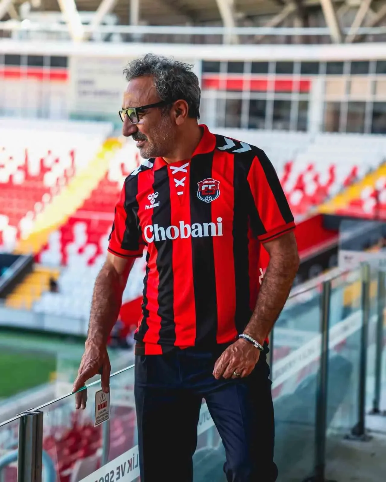 İnegölspor'un Rakibine Dev Destek! Chobani'den 5 Milyon Dolarlık Anlaşma İnegölspor'un Rakibine Dev Destek! Chobani'den 5 Milyon Dolarlık Anlaşma