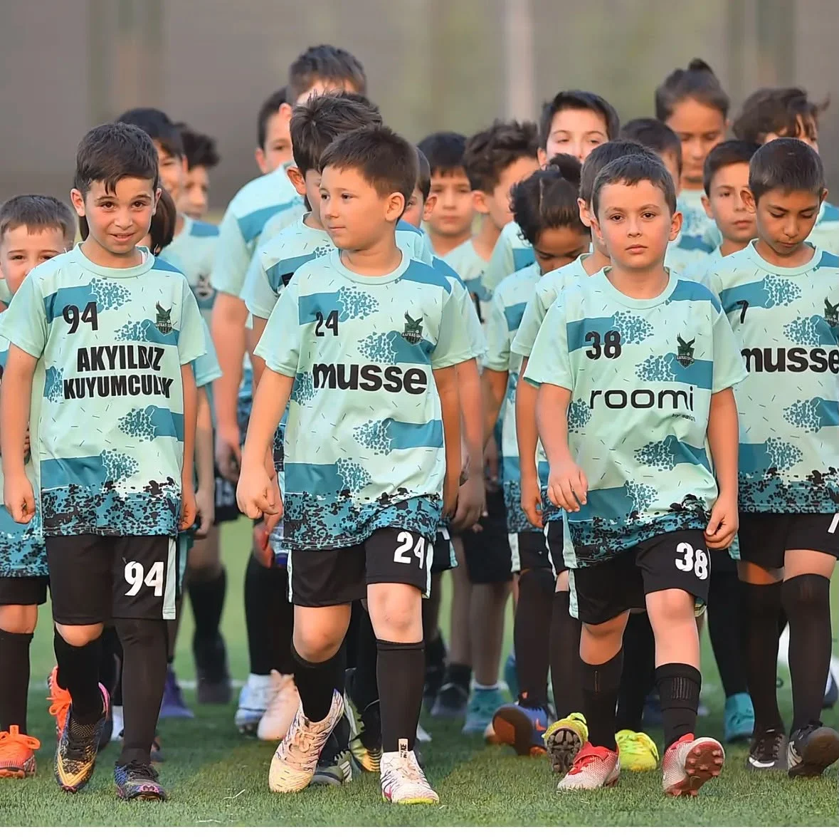 İnegöllü ebeveynler dikkat! Kafkasspor'da Futbol Okulu için geri sayım başladı İnegöllü ebeveynler dikkat! Kafkasspor'da Futbol Okulu için geri sayım başladı