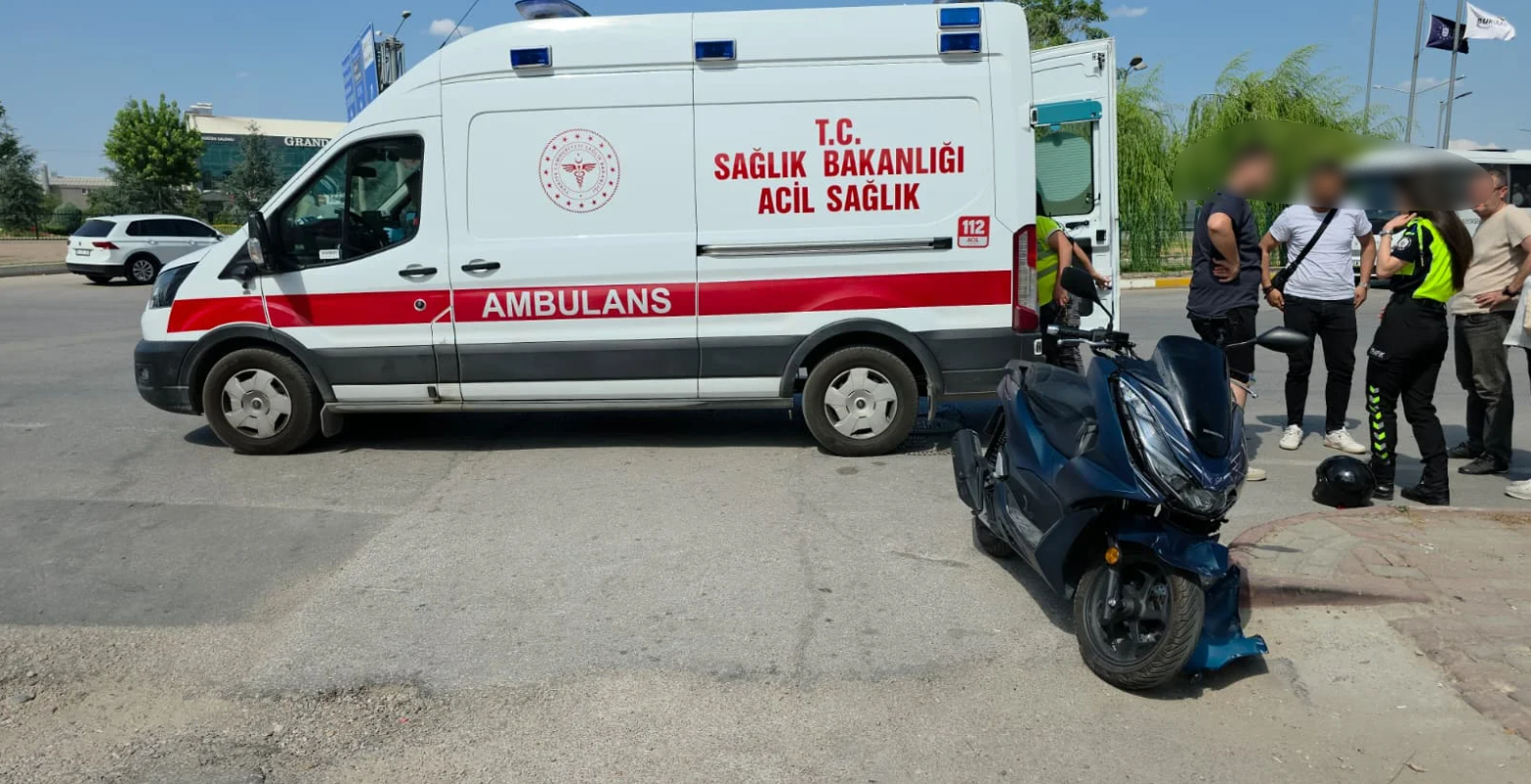 İnegöl'de korkutan kaza! 1 yaralı İnegöl'de korkutan kaza! 1 yaralı
