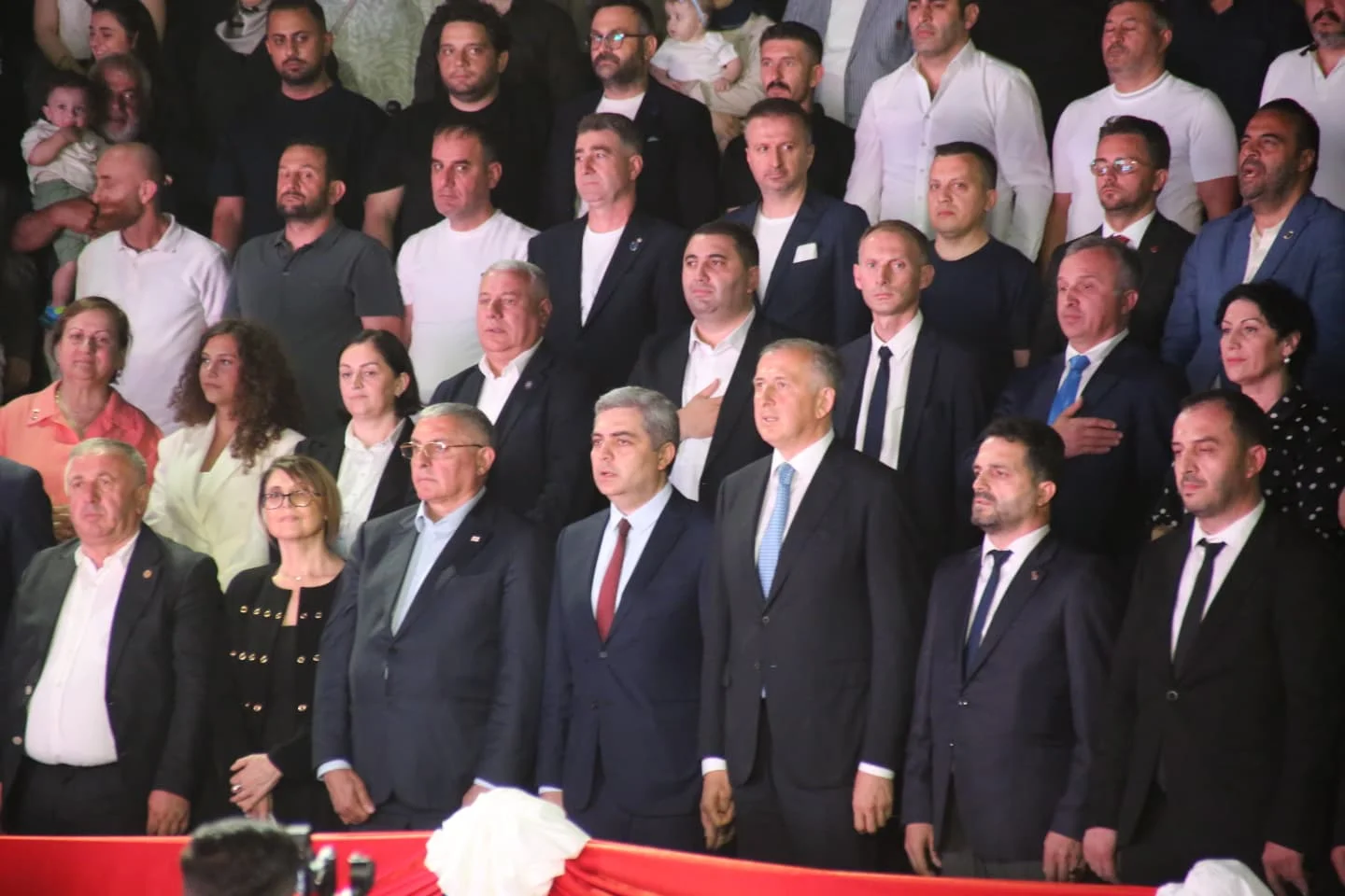 İnegöl'de Kafkas Rüzgarı Esti! 26. Chveneburebi Festivali Coşkuyla Başladı