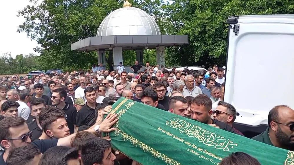 Henüz 21 yaşındaydı! Gözyaşlarıyla uğurlandı