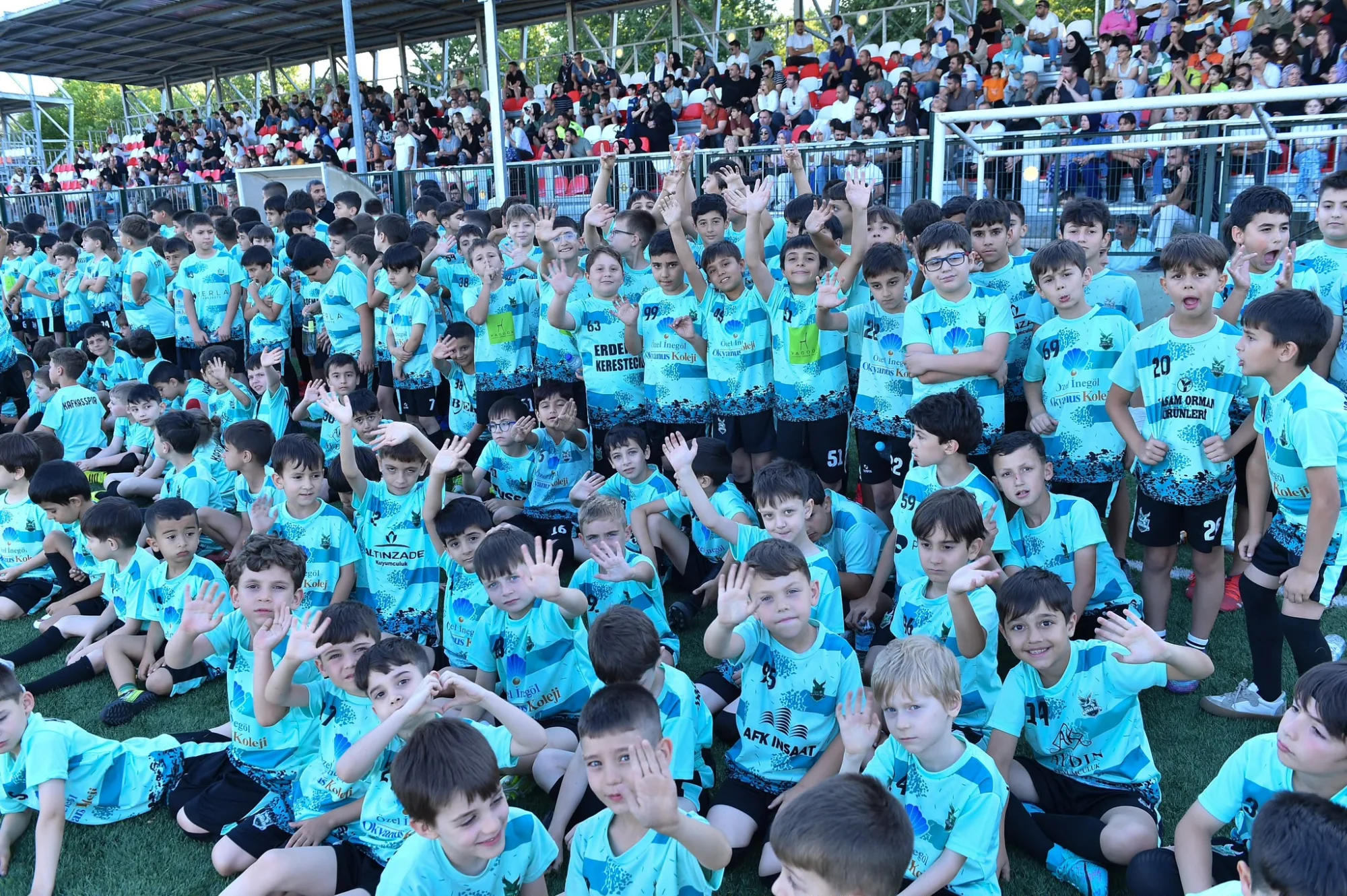 560 sporcuyla yaz spor okulu coşkuyla açıldı 560 sporcuyla yaz spor okulu coşkuyla açıldı