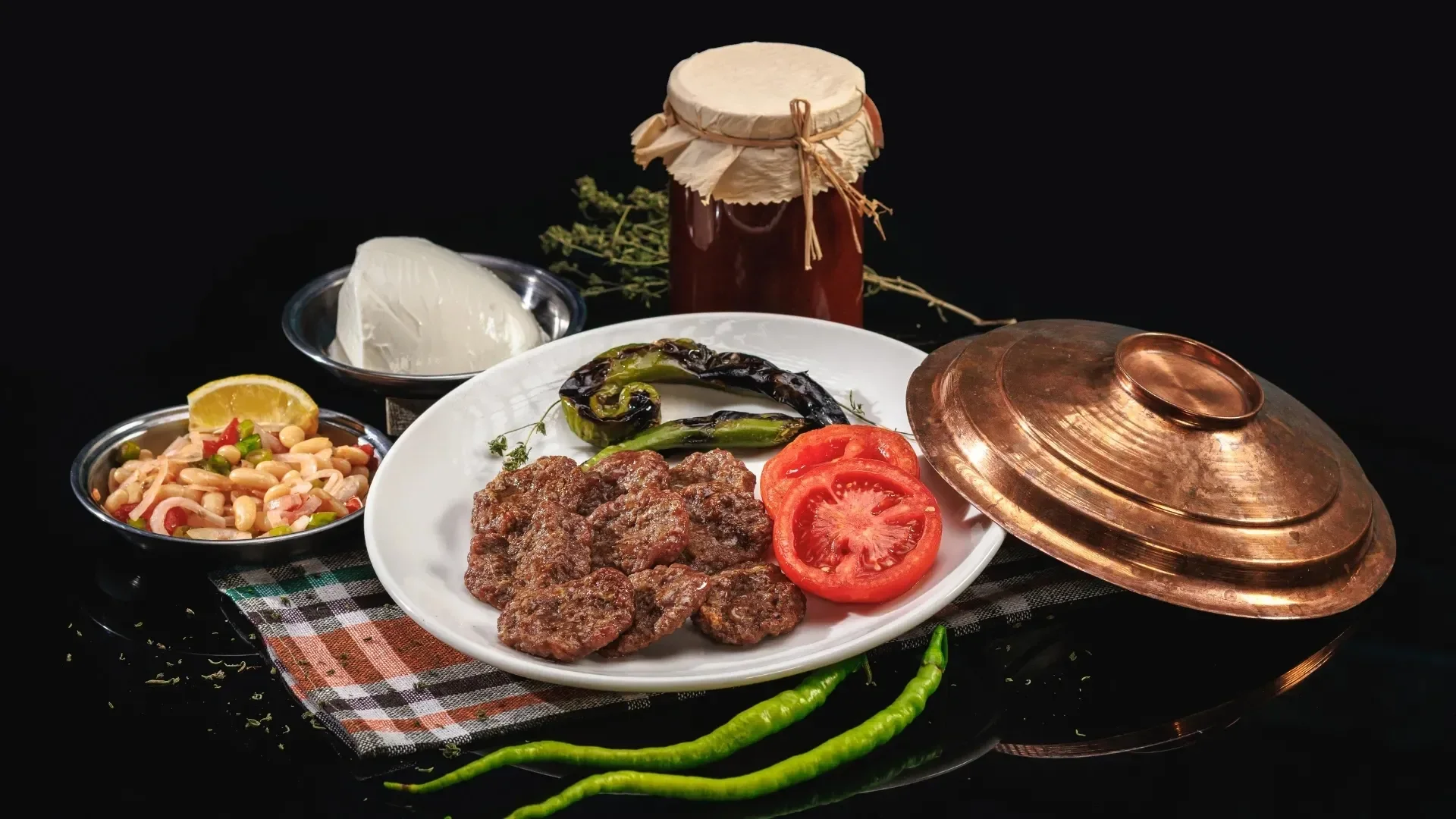 İnegöl'e Gelip Bunları Tatmadan Dönmeyin! İşte İlçenin Meşhur Lezzetleri