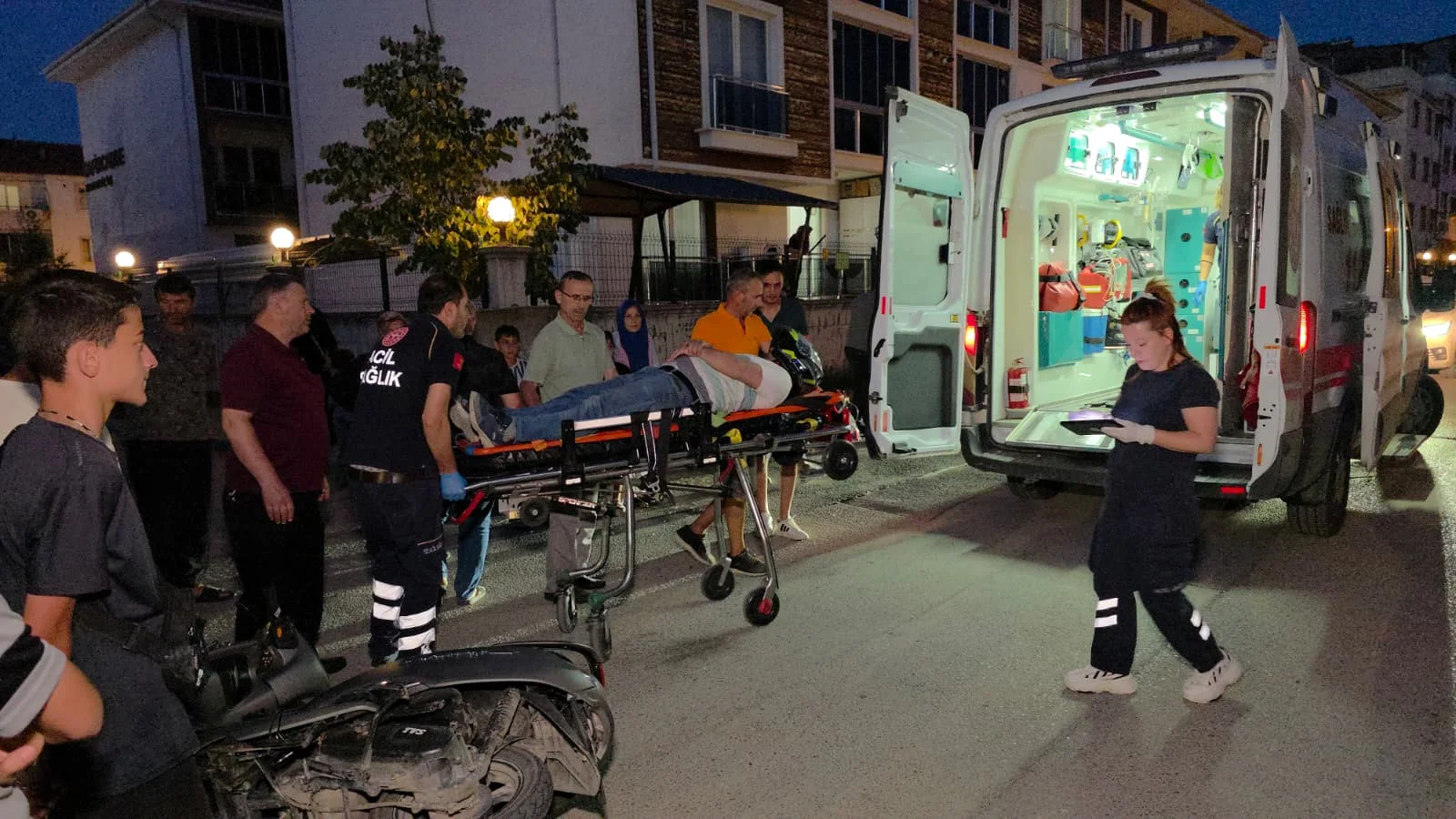 İnegöl'de acı içinde yerde kaldı