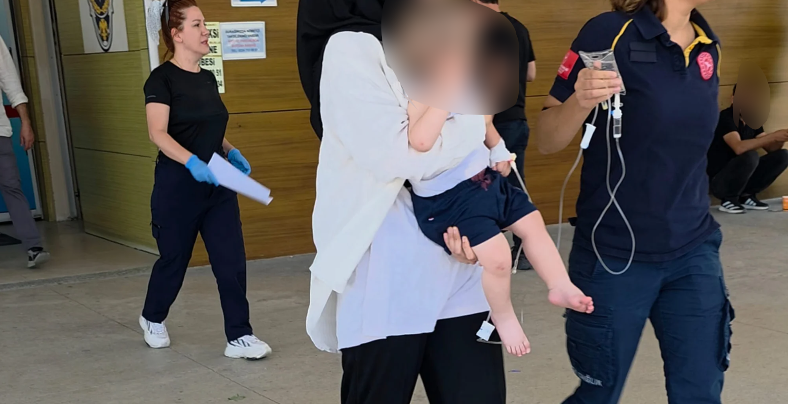 İnegöl'de çamaşır suyu içen bebek Bursa'ya sevk edildi