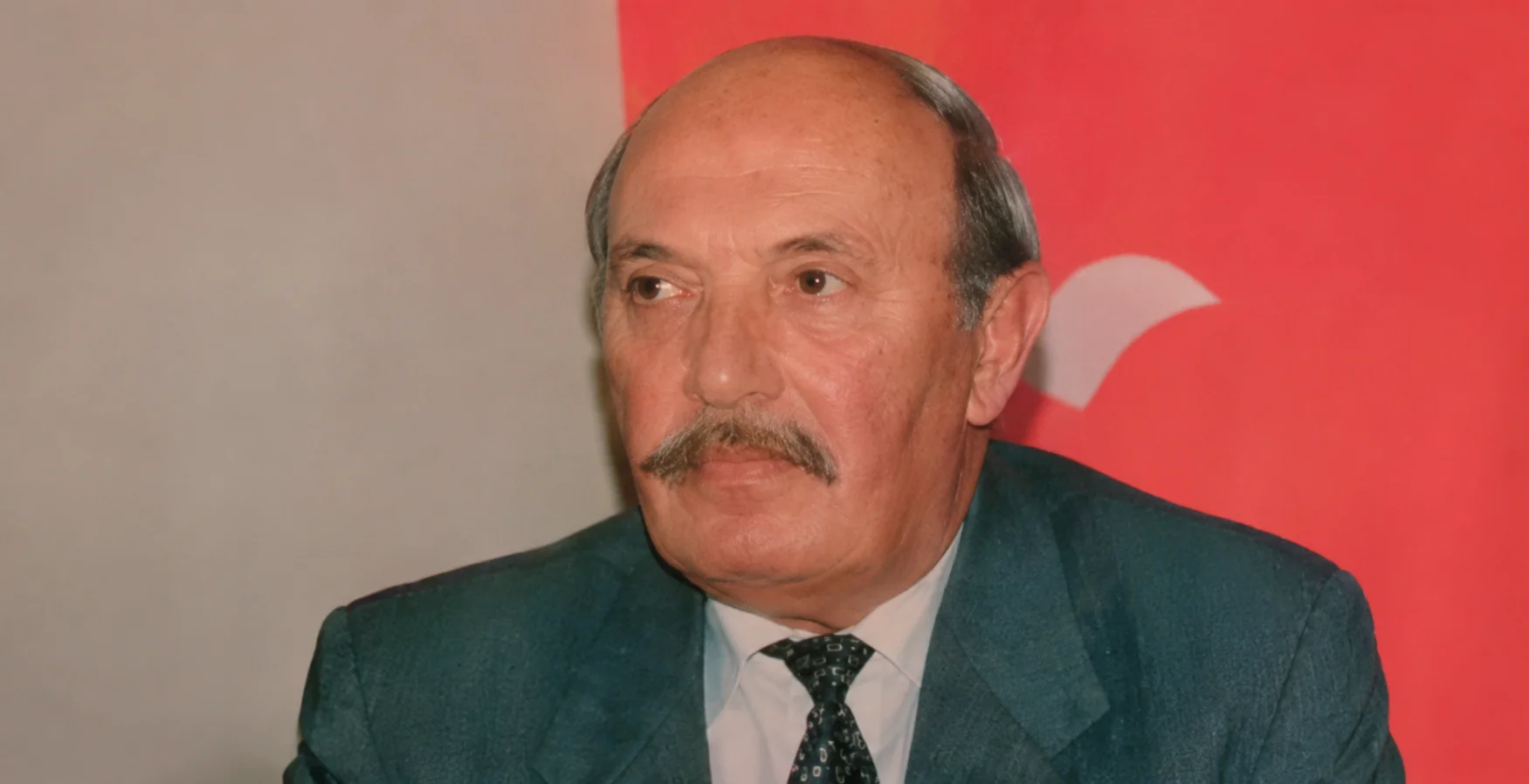 İnegöl'de kereste ticaretinden siyasete uzanan hayat: Alaattin Albamya kimdir?
