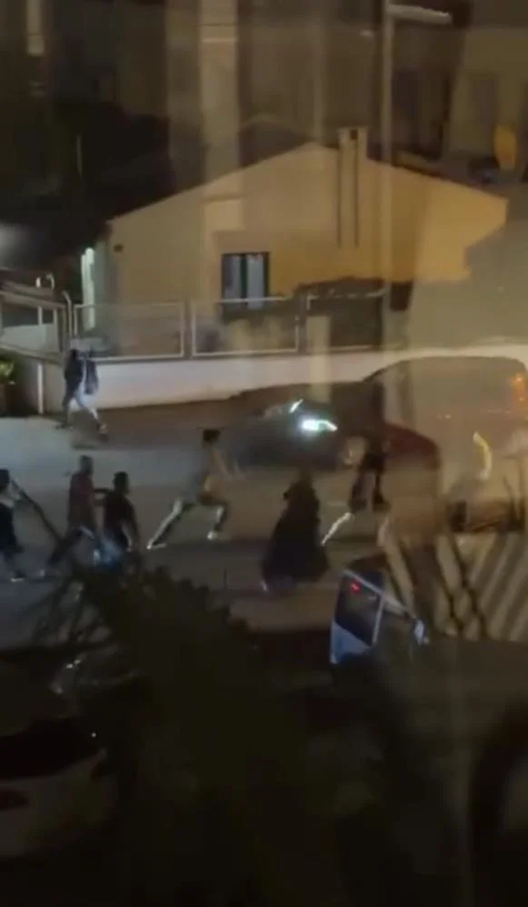 Meydan muharebesi gibi kavga kamerada!