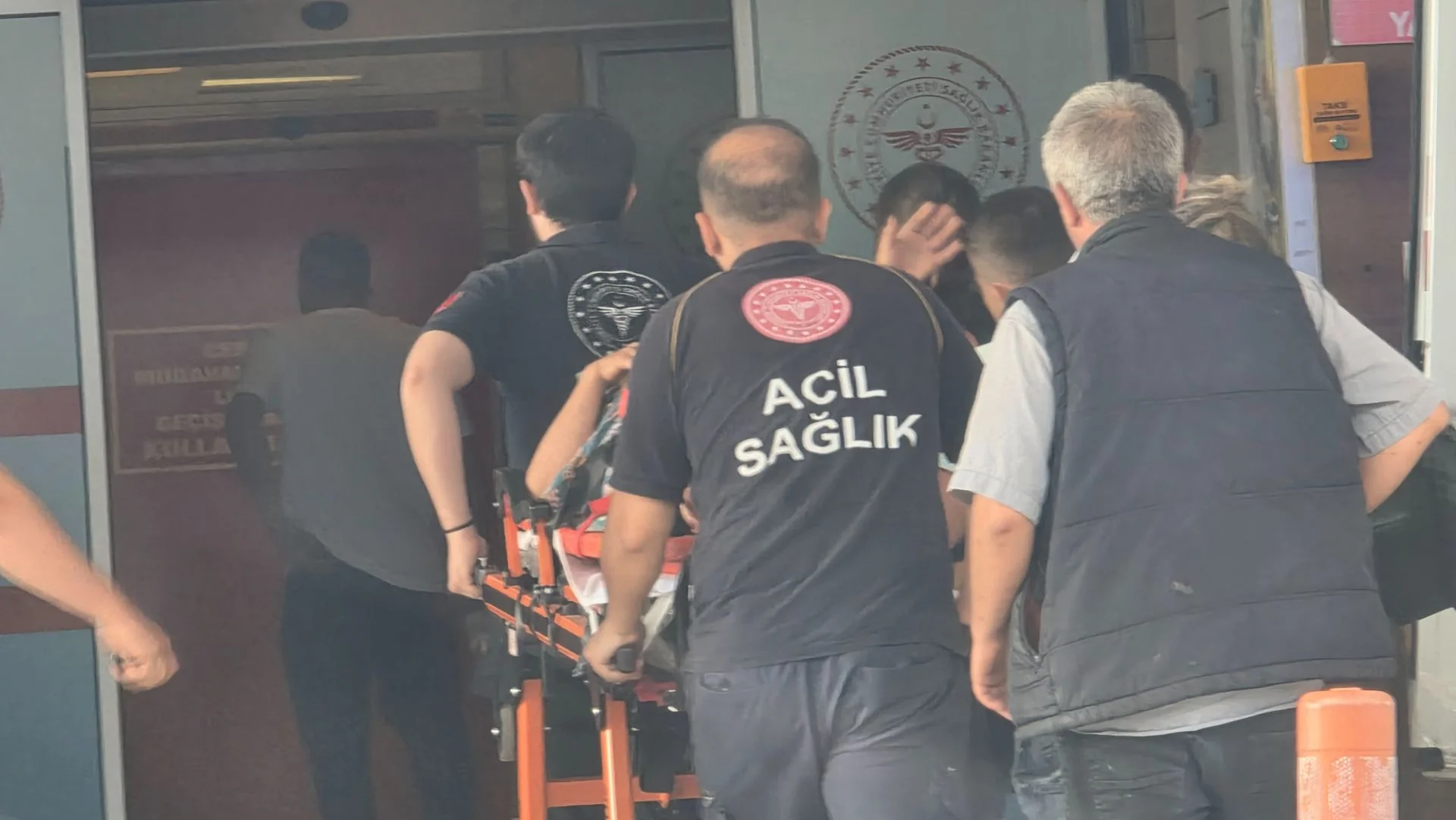İnegöl'de bir anlık dikkatsizlik yüzünden ağır yaralandı! Bursa'ya sevk edildi