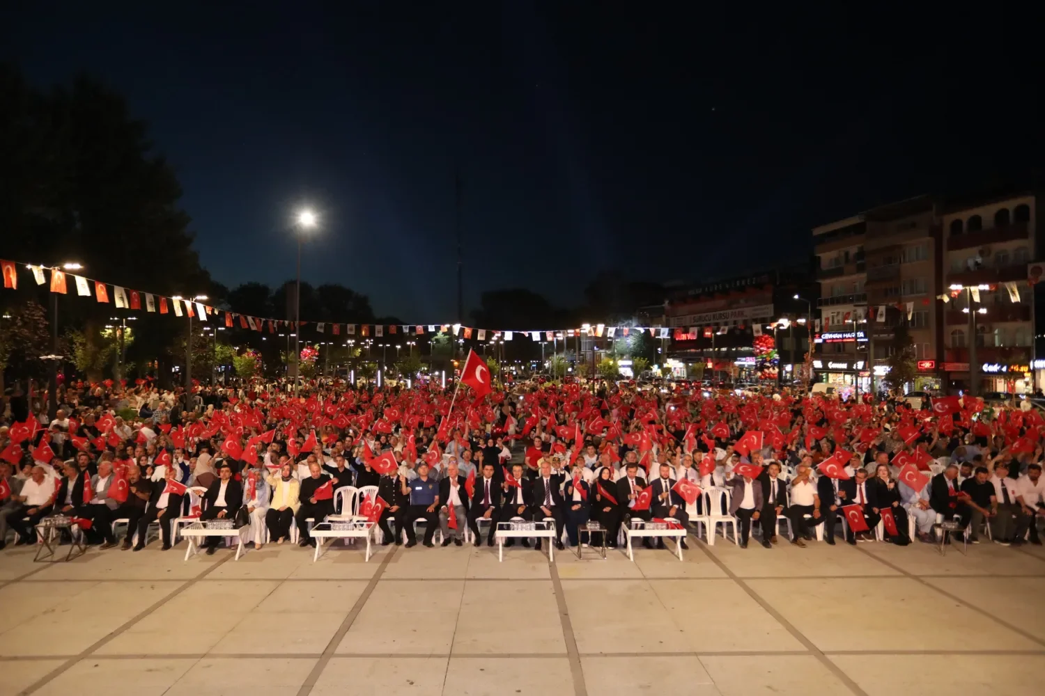 İnegöl, 15 Temmuz'un 10. Yılında Tek Yürek Oldu